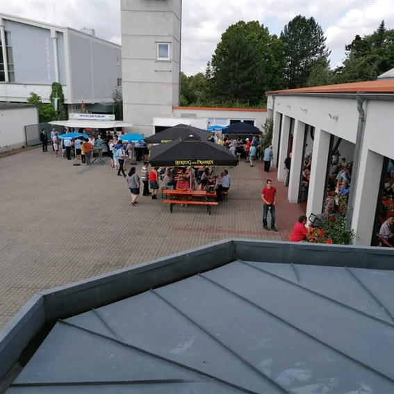 fest05.jpg